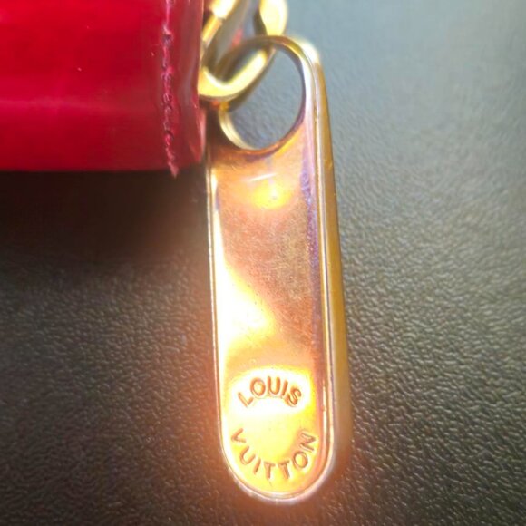 Louis Vuitton Monogram Red Vernis Patent Leather Zippy Waller w/COA - Picture 7 of 7
